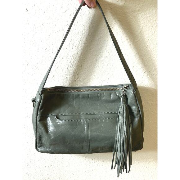 Hobo International Leather Shoulder Bag Pale Green Fringe Boho No charm - Picture 1 of 9